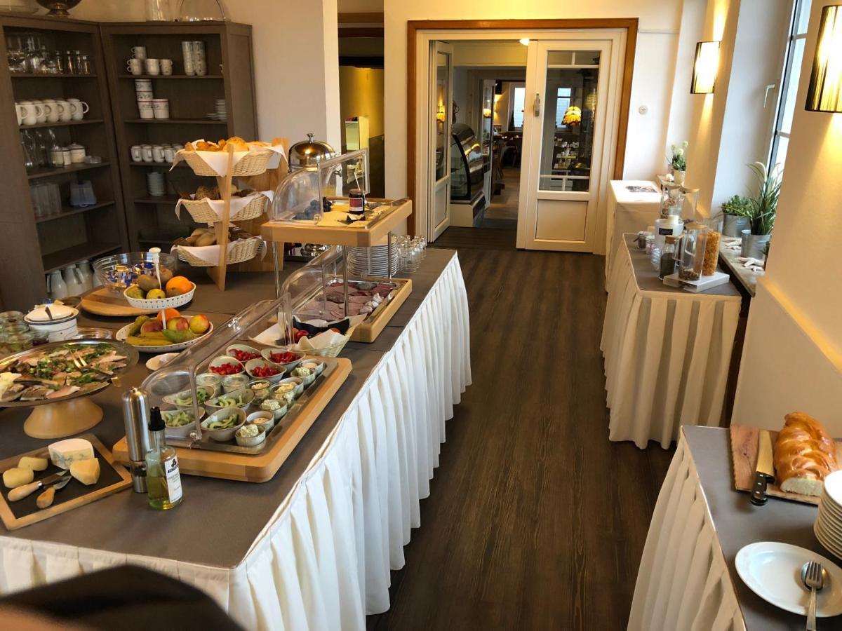 Heeren'S Hotel Garni Bensersiel Dış mekan fotoğraf