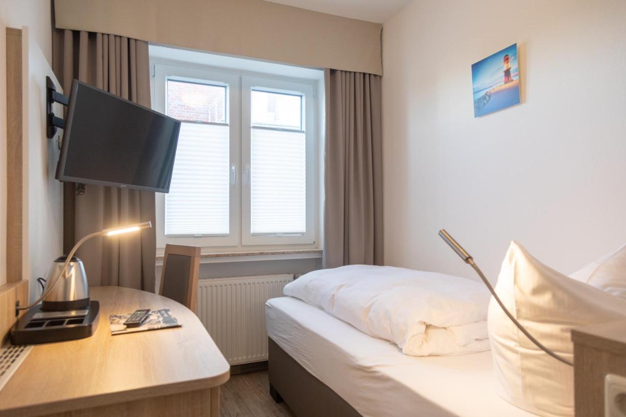Heeren'S Hotel Garni Bensersiel Dış mekan fotoğraf