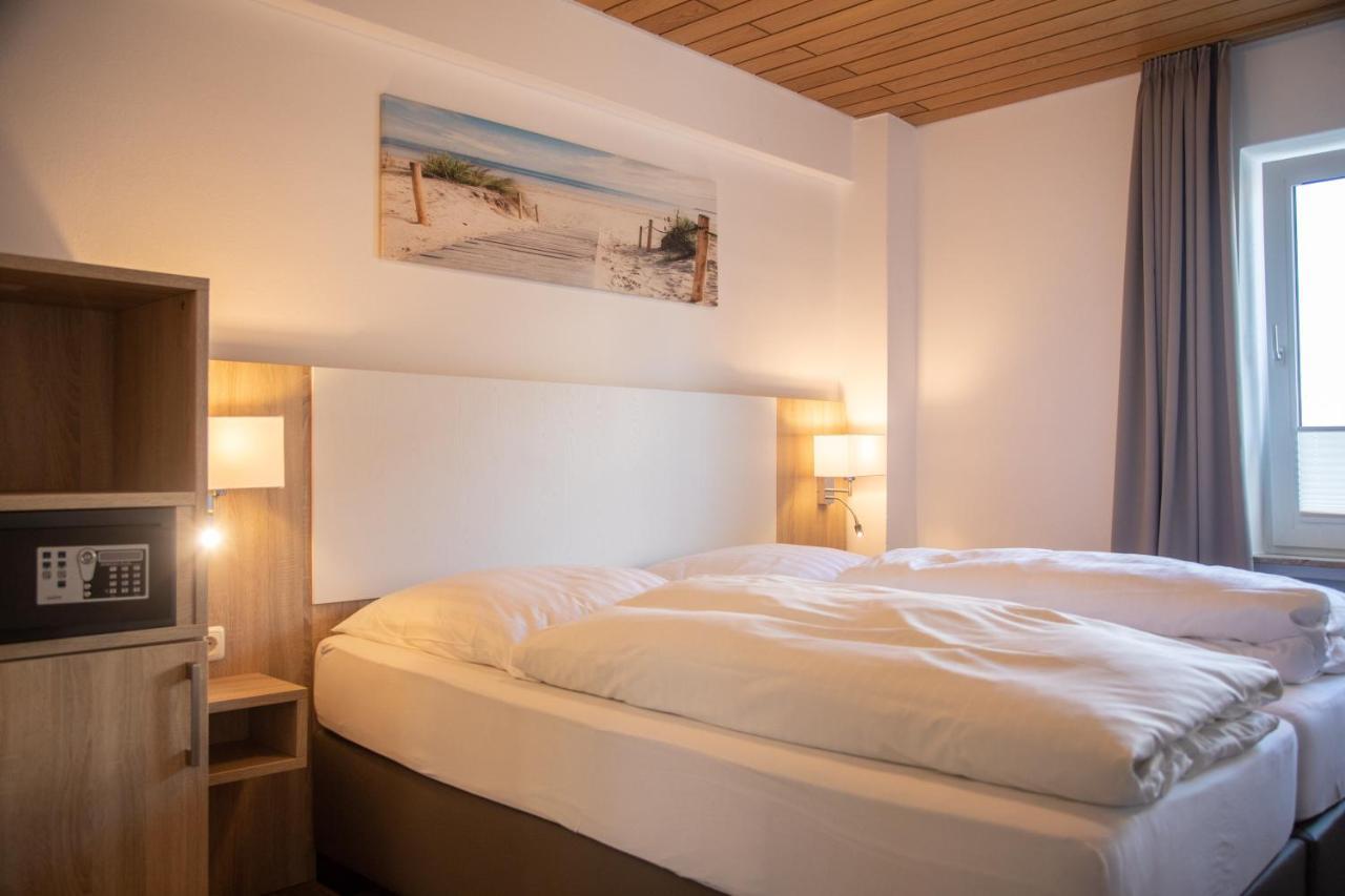 Heeren'S Hotel Garni Bensersiel Dış mekan fotoğraf